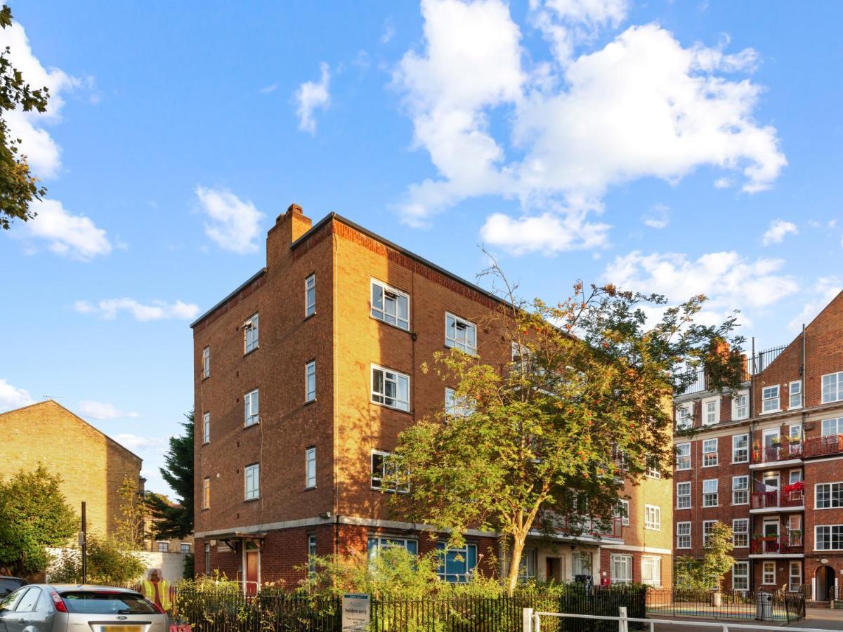 Central Whitechapel - Steps From Station & Sights! Apartment London Exterior photo